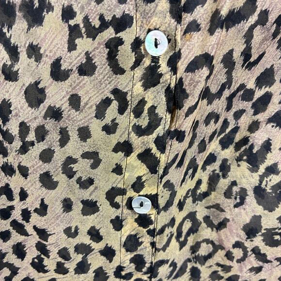 VTG y2k robbie bee women silk top medium mobwife cheetah animal silky button - Picture 3 of 6